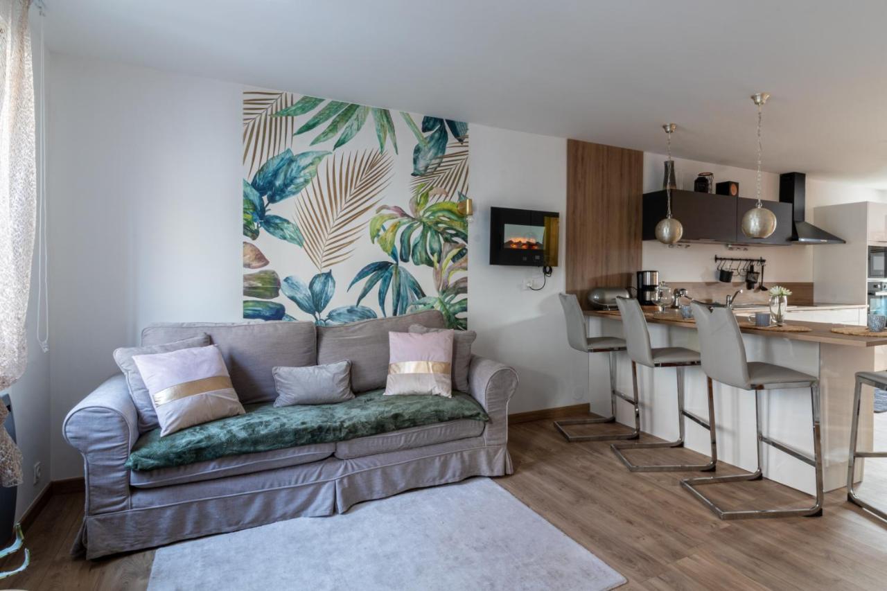 De Fil En Aiguille - Duplex Pour 4 A Calais Apartamento Exterior foto